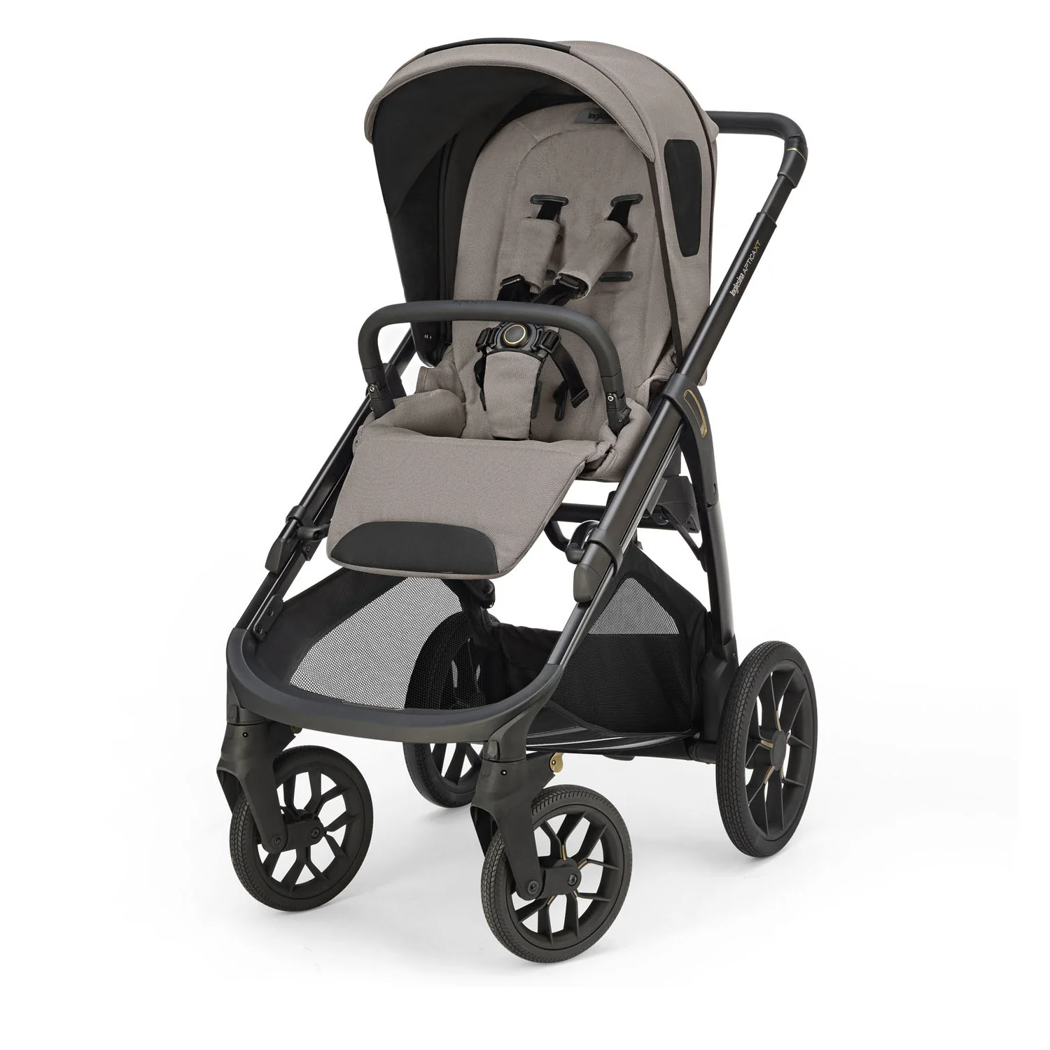 Aptica XT Stroller - Image 5